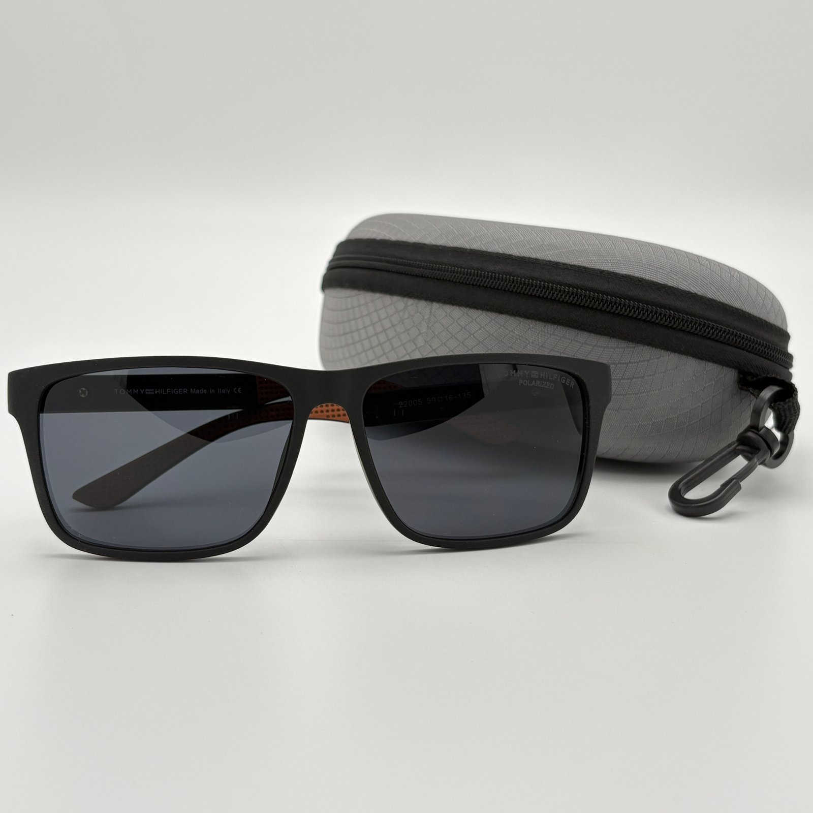 Tommy Polarized