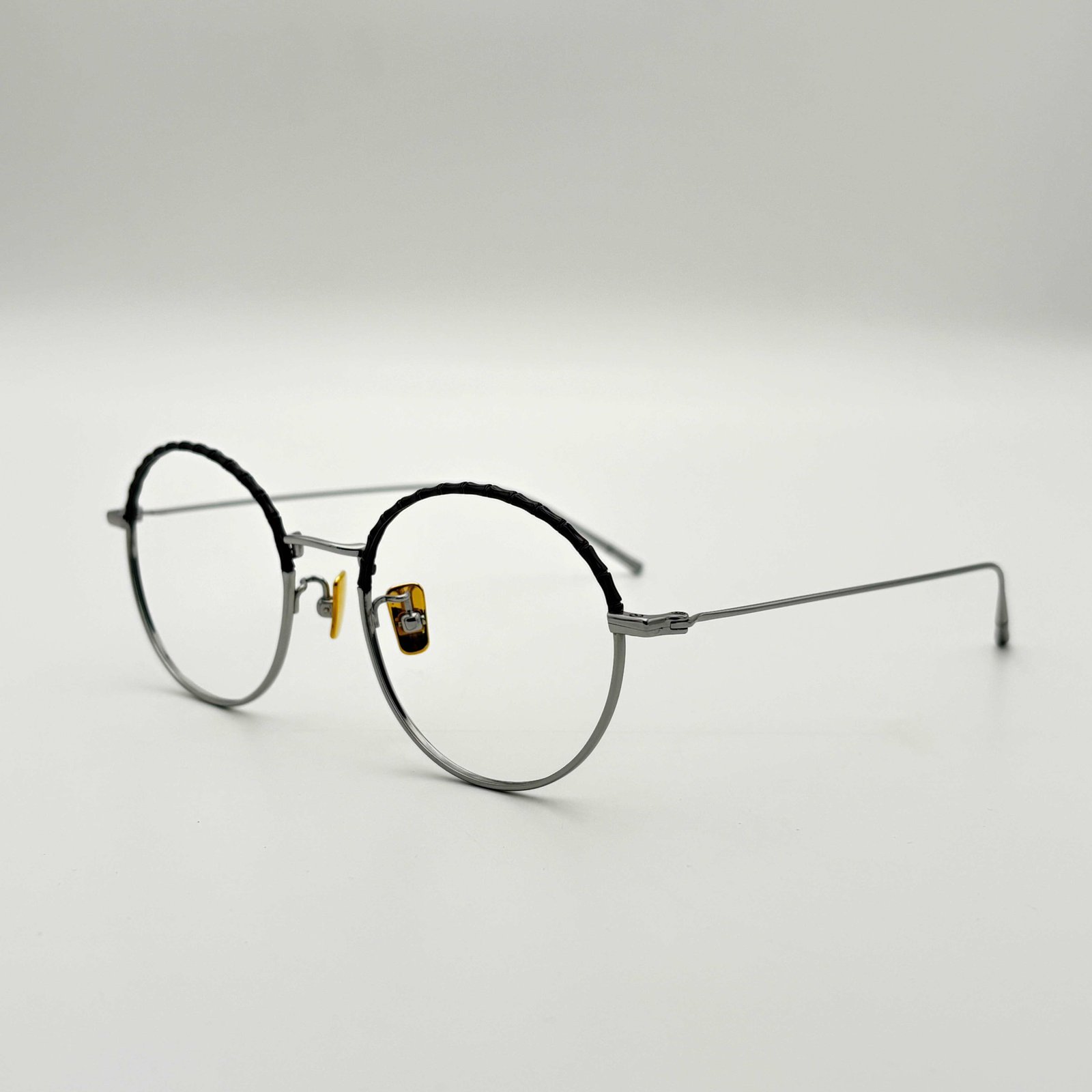 Ferro Look Round