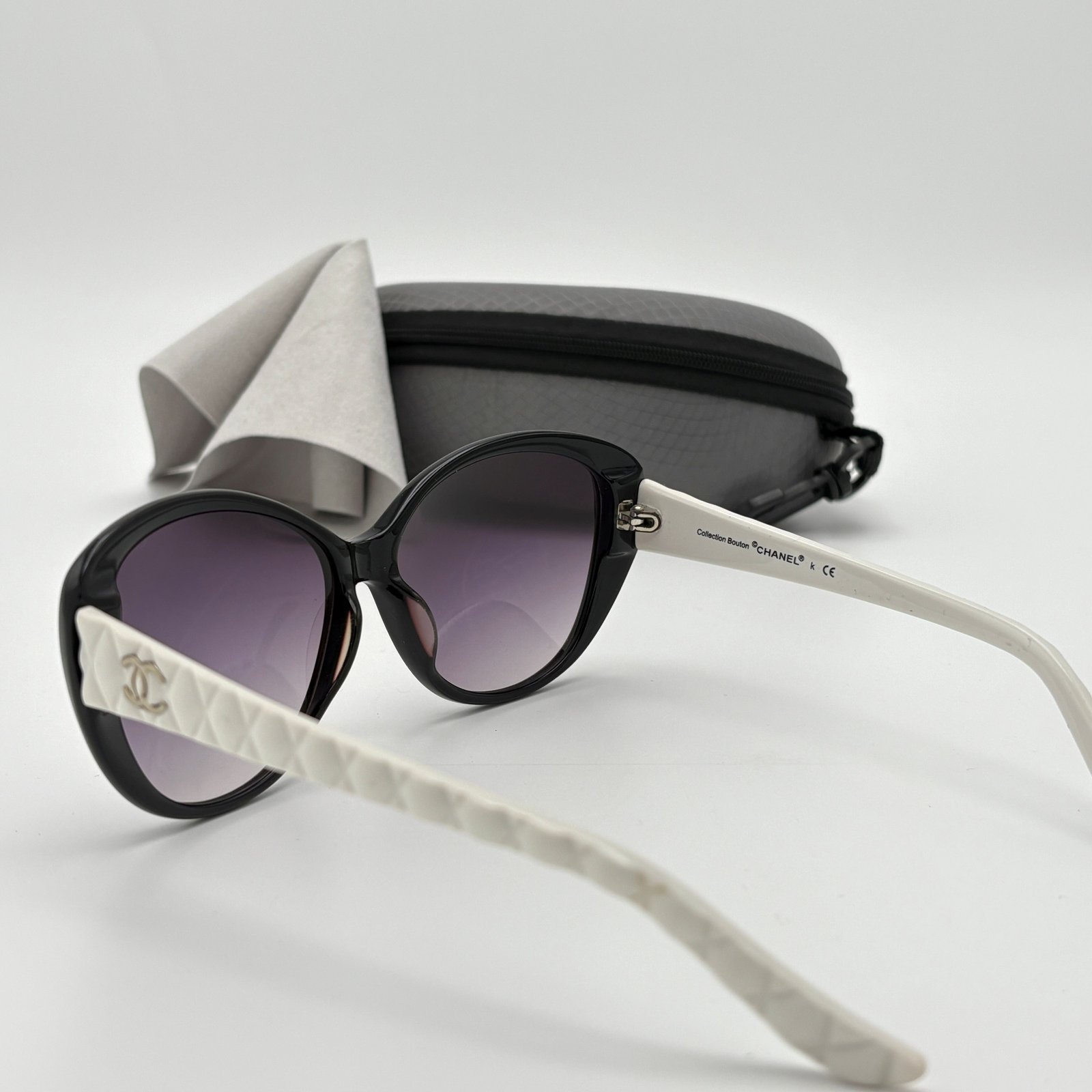 Chanel Bouton Collection - custom